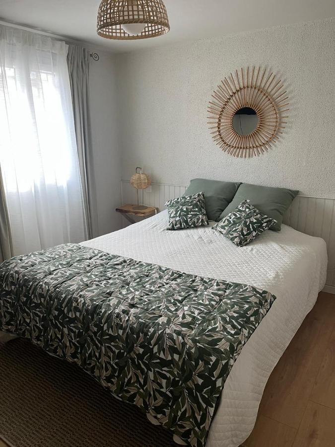 Chambres D'Hotes Marylou Valensole Exteriör bild